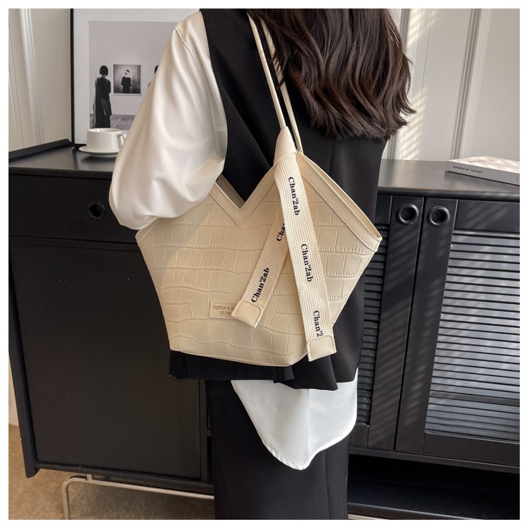 2023 European and American New Fashion Women's Small Design Shoulder Bag Elegant Large Capacity Tote Bag Dropshipping - Images 14