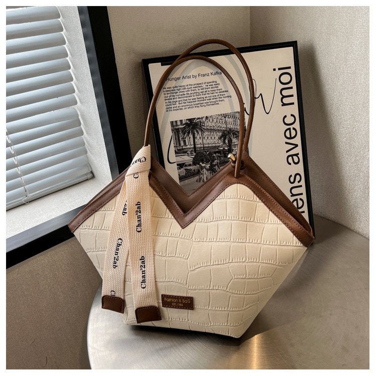 2023 European and American New Fashion Women's Small Design Shoulder Bag Elegant Large Capacity Tote Bag Dropshipping - Images 36