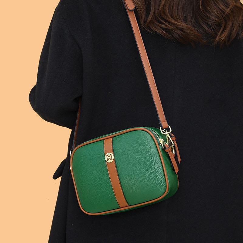 2023 정품 가죽 여성 가방 간단한 패션 숙녀 어깨 메신저 가방 여성 Crossbody 가방 부드러운 가죽 작은 사각형 가방