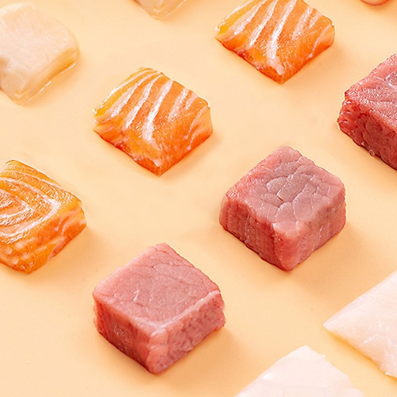 Đồ ăn vặt, hột gà đông khô, ức gà cưng, trứng cút, cá vàng, thức ăn khô cho mèo con, chó con và mèo