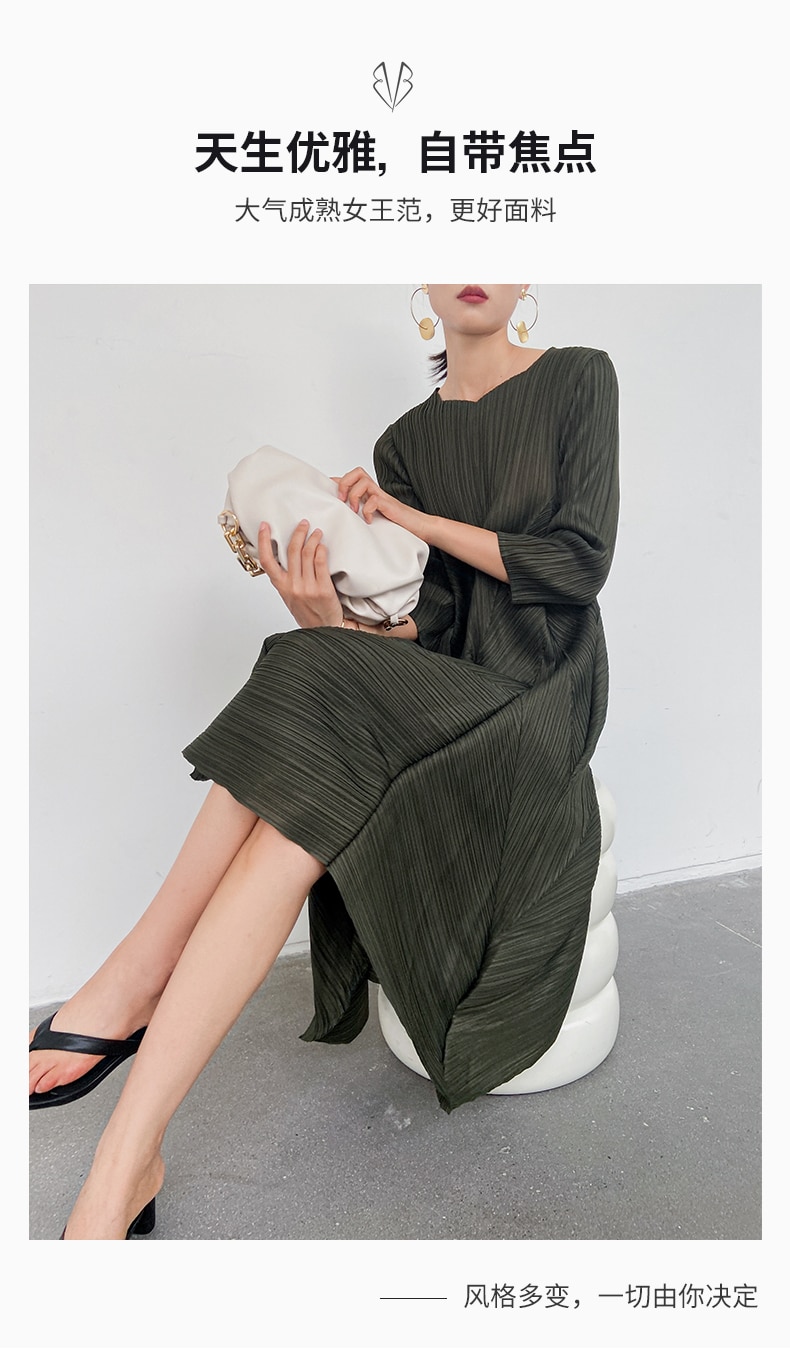 The new  Autumn Instagram-inspired Miyake pleated V-neck fashion European Street slimming mid-length dress - Images 10